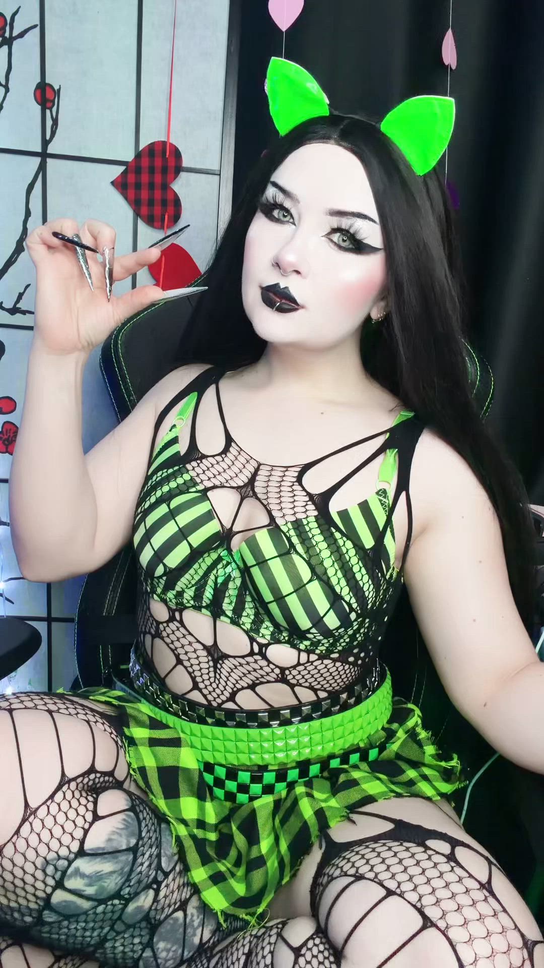 Alt Alternative Degrading