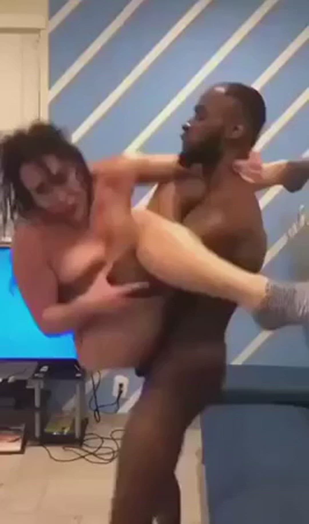 Interracial Lift and Carry Rough