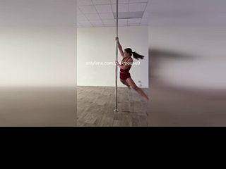 18yo TikToker's Pussy Explodes with Cum After Wild Orgy!